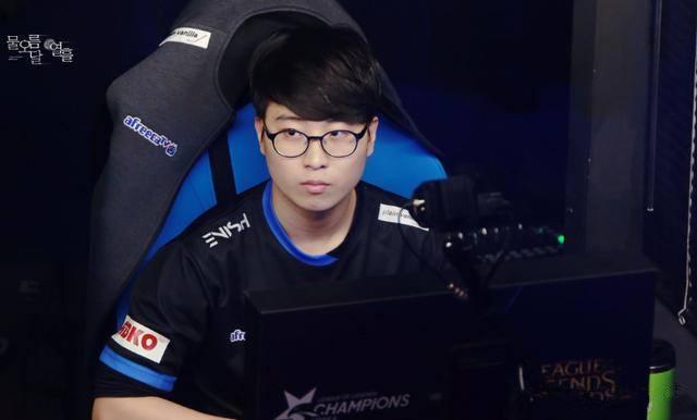 考虑自己的 考虑自己的