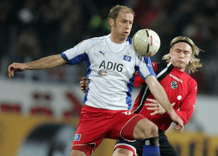 首日的两场 首日的两场