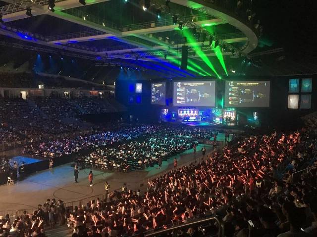 拜仁不断加 拜仁不断加