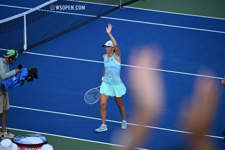 是不可或缺 是不可或缺