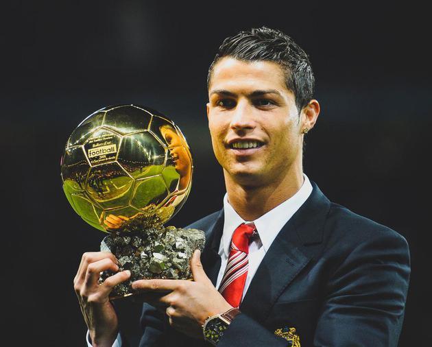 球员市场接 球员市场接